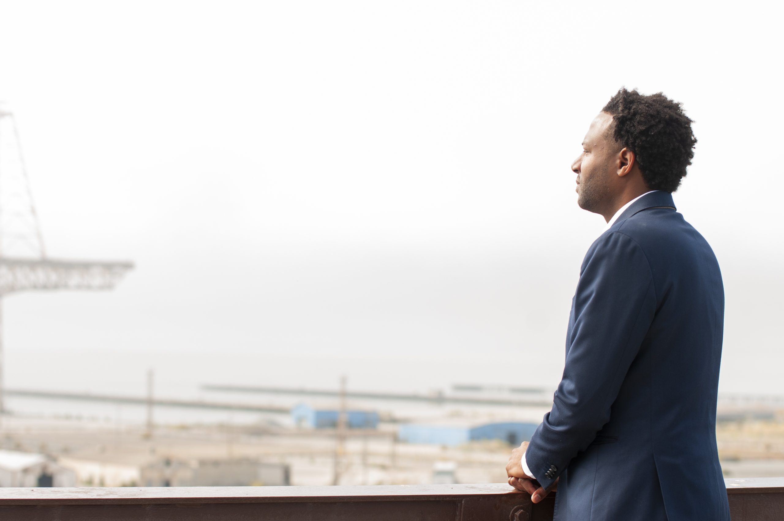‘They do not speak for me:’ After $500K gift from crypto exec, Theo Ellington looks to show independence from tech