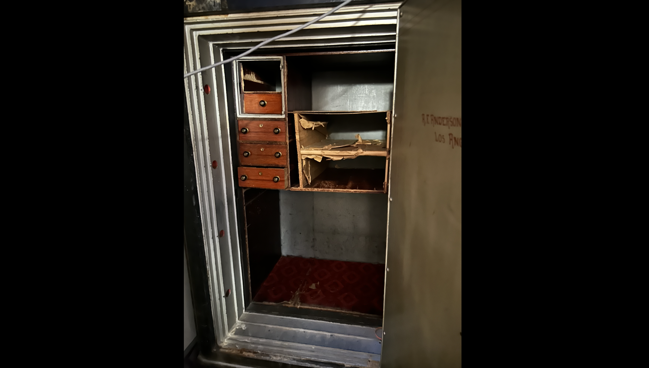 FBI cracks giant safe discovered at San Francisco fixer Walter Wong's former HQ